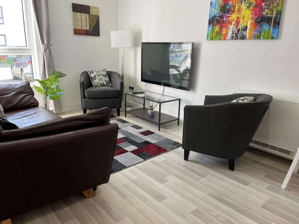 Bright 2 Bedroom Apartment - אדינבורו מראה חיצוני תמונה